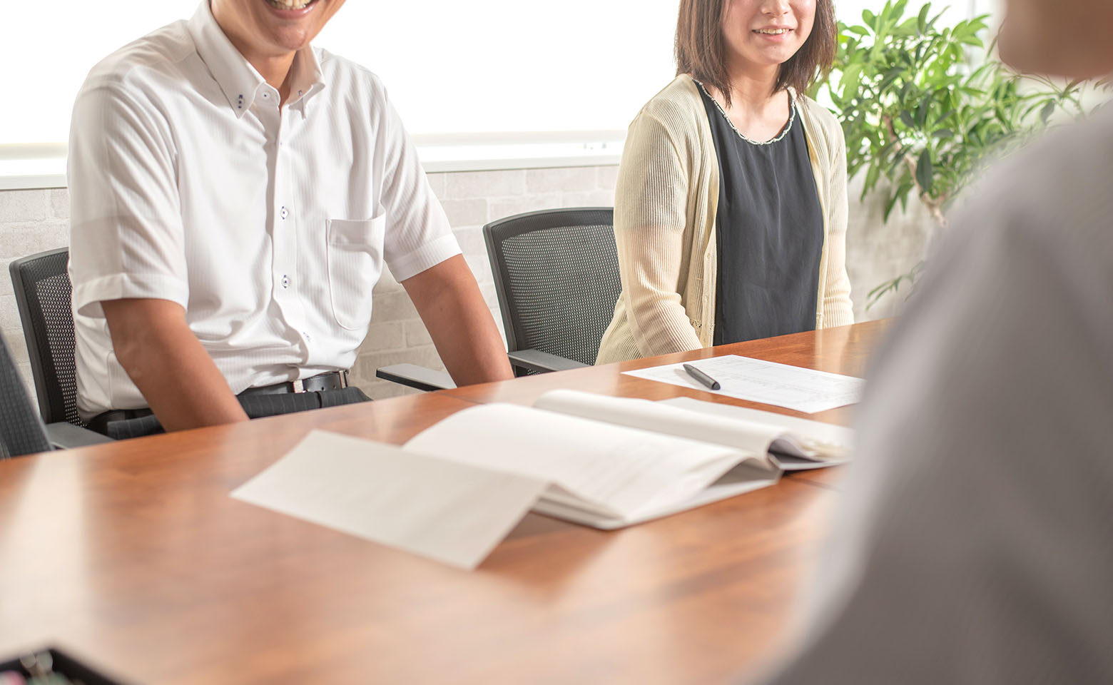 弁護士との相談風景